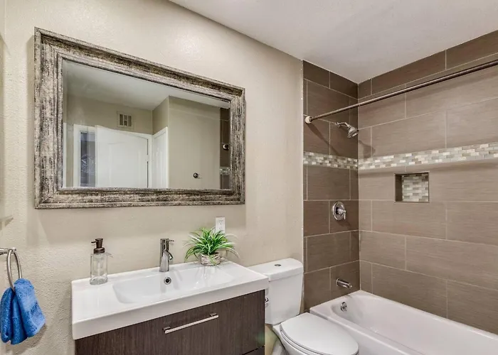 Poolside Oasis Near Old Town & Ballparks Holiday home *