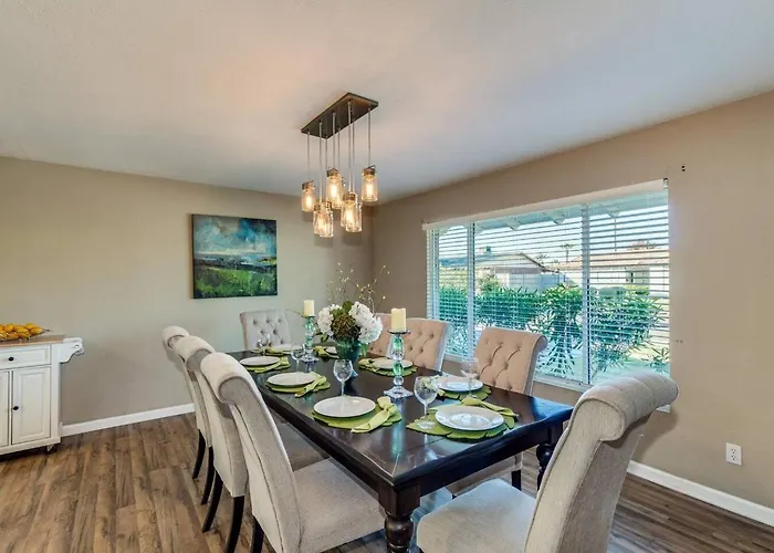 Poolside Oasis Near Old Town & Ballparks Holiday home