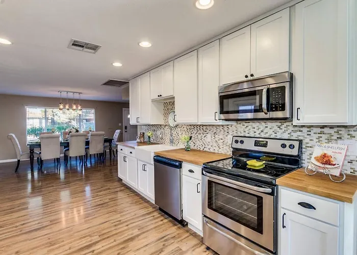 Poolside Oasis Near Old Town & Ballparks Holiday home Scottsdale